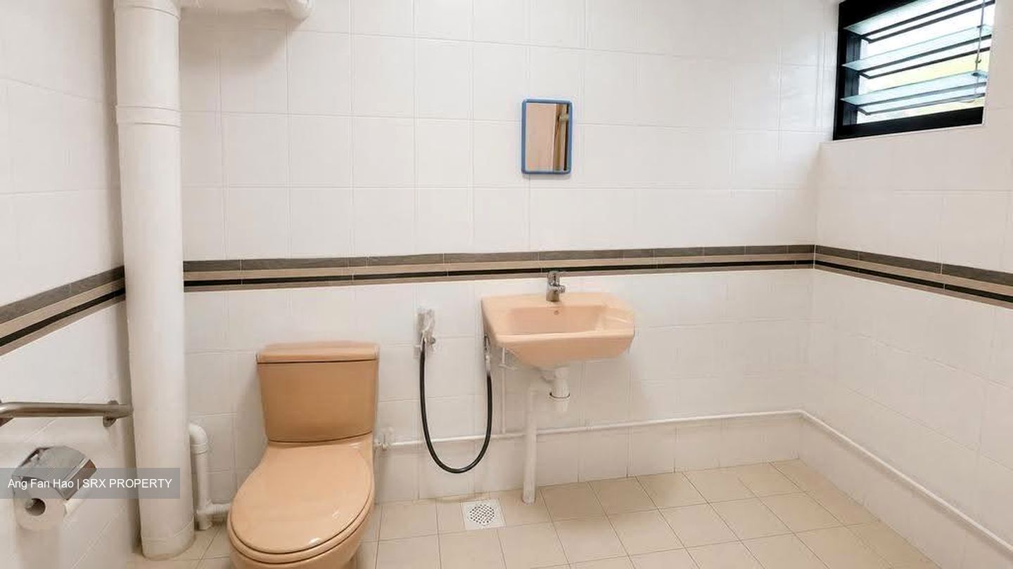 Blk 2 Ping Yi Gardens (Bedok), HDB 5 Rooms #606233541